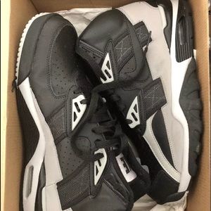 Nike Air Trainer SC High size 9 Black Grey